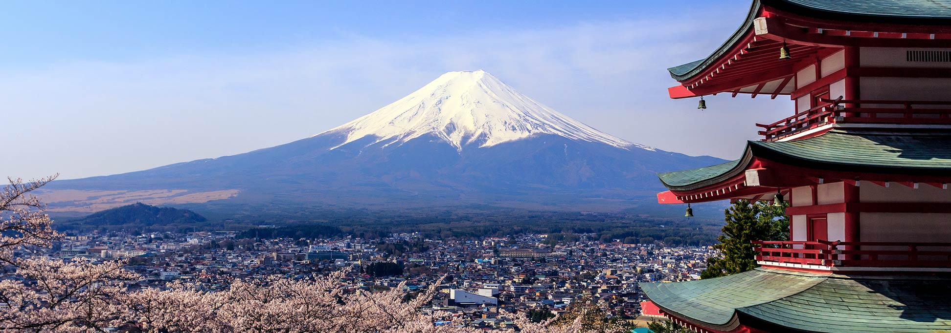 Churei-to-pagoda-and-Mount-Fuji